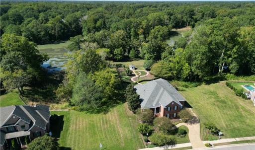 Photo #5 of 313 Tindall's Court, Suffolk, Virginia 0.6 acres