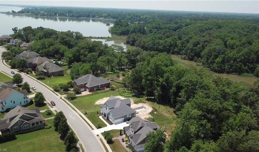 Photo #4 of 313 Tindall's Court, Suffolk, Virginia 0.6 acres