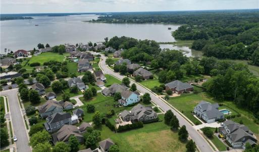 Photo #8 of 313 Tindall's Court, Suffolk, Virginia 0.6 acres