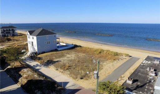 Aerial photo before construction of home on neighboring lot began