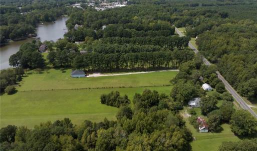 Photo #12 of 7848 Guinea Road, Gloucester, Virginia 2.3 acres
