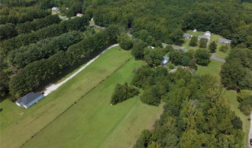 Photo #9 of 7848 Guinea Road, Gloucester, Virginia 2.3 acres