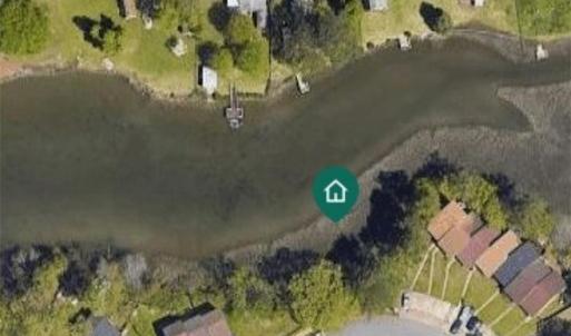Photo #1 of 619 Lanier Crescent, Portsmouth, Virginia 1.0 acres