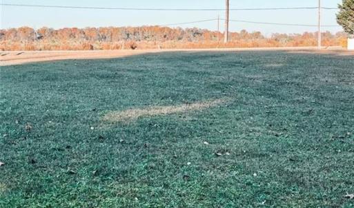 Photo #2 of 5 Kings Point Avenue, Smithfield, Virginia 0.9 acres