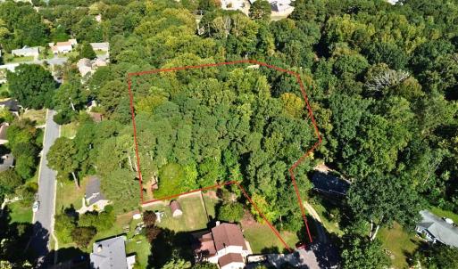 Photo #5 of 105 Lorac Court, Williamsburg, Virginia 1.2 acres