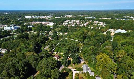 Photo #6 of 105 Lorac Court, Williamsburg, Virginia 1.2 acres