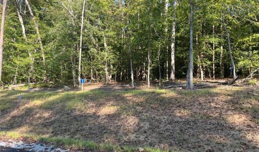 Photo #5 of 5361 Ridgewood Hills Drive, Williamsburg, Virginia 0.7 acres