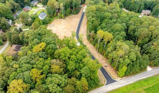 Photo #2 of 5341 Ridgewood Hills Drive, Williamsburg, Virginia 0.7 acres
