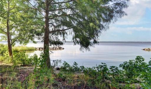 Photo #20 of 1540 Harbor Road, Williamsburg, Virginia 0.4 acres