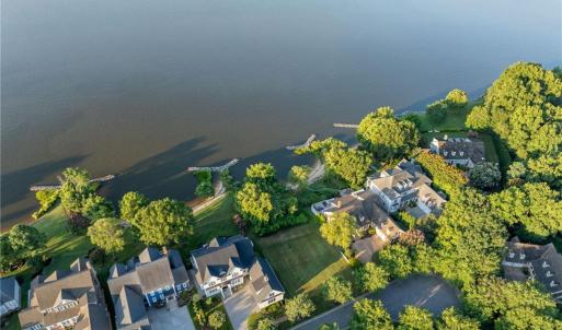 Photo #35 of 1540 Harbor Road, Williamsburg, Virginia 0.4 acres