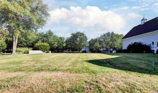 Photo #14 of 1540 Harbor Road, Williamsburg, Virginia 0.4 acres