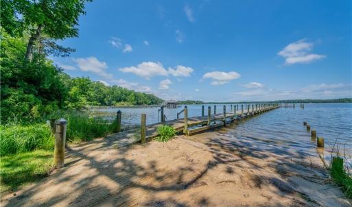 Boat Launch & Sandy Beach
