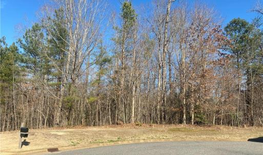 Photo #2 of 208 Monifieth, Williamsburg, Virginia 0.5 acres