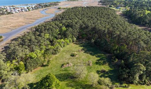 Photo #2 of 950 Beach Road, Hampton, Virginia 5.1 acres