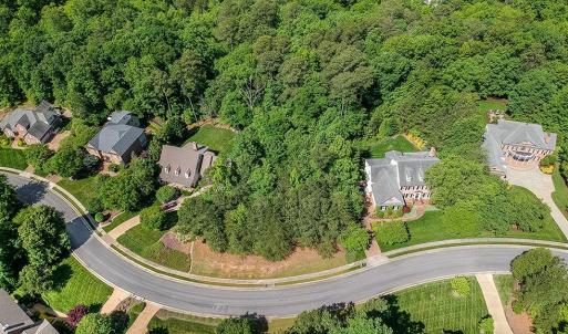 Photo #7 of 3232 Oak Branch Lane, Toano, Virginia 0.7 acres