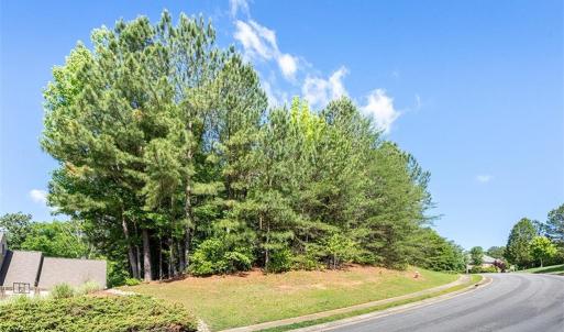 Photo #8 of 3232 Oak Branch Lane, Toano, Virginia 0.7 acres