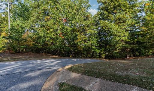 Photo #8 of 104 Freshwater Bay, Williamsburg, Virginia 0.6 acres