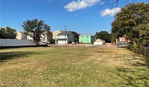 Photo #9 of 1923 Ocean View Avenue, Norfolk, Virginia 0.3 acres