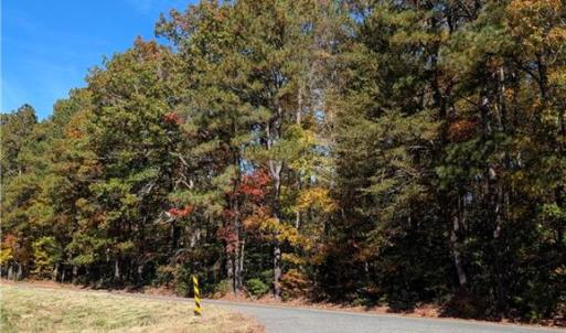 Photo #4 of 17 N George Washington Memoral Road, Gloucester, Virginia 10.0 acres