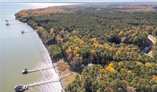 Photo #2 of 1437 Lawnes Neck Drive, Smithfield, Virginia 5.0 acres
