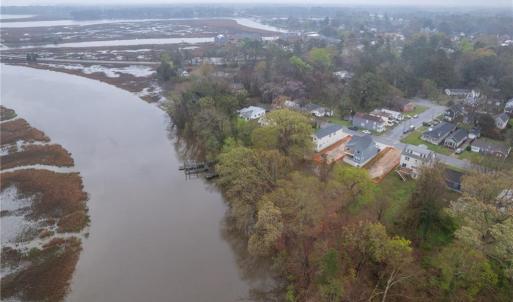 Photo #6 of 158 Riverview Avenue, Smithfield, Virginia 0.2 acres