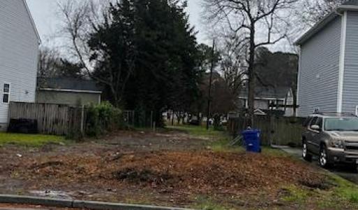 Photo #4 of 2922 Marne Avenue, Norfolk, Virginia