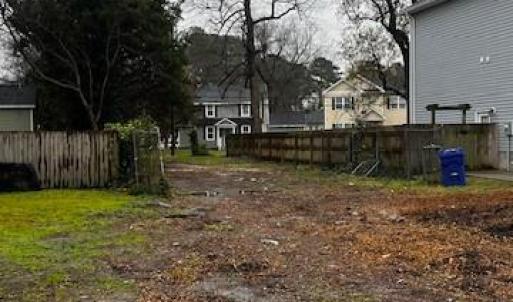 Photo #5 of 2922 Marne Avenue, Norfolk, Virginia