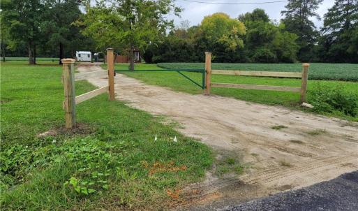 Photo #4 of 9378 Robins Neck Road, Gloucester, Virginia 9.8 acres