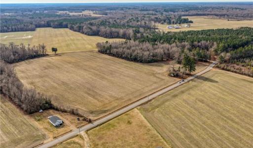 Photo #7 of 18423 Tomlin Hill Drive, Zuni, Virginia 34.0 acres