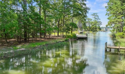 Photo #3 of 106 Anchor Drive, Yorktown, Virginia 1.7 acres