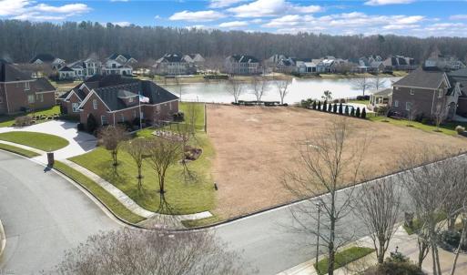 Photo #11 of 341 Scone Castle Loop, Chesapeake, Virginia 0.5 acres