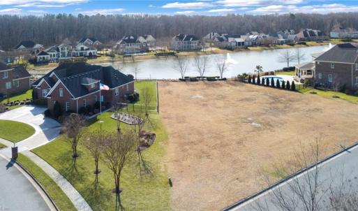 Photo #10 of 341 Scone Castle Loop, Chesapeake, Virginia 0.5 acres