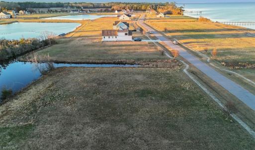 Photo #4 of 112 Hammock View Court, Aydlett, North Carolina 0.5 acres