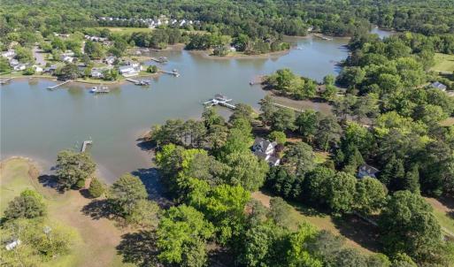 Photo #4 of 105 Ocean Breeze Drive, Yorktown, Virginia 3.0 acres