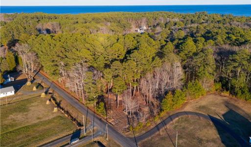 No flood insurance required here.