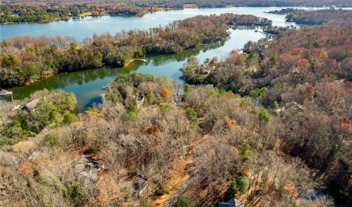 Photo #5 of Oyster Cove Landing, Hartfield, Virginia 0.9 acres