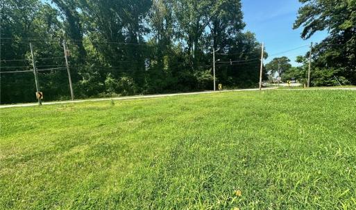 Photo #2 of 604 Old Buckroe Road, Hampton, Virginia