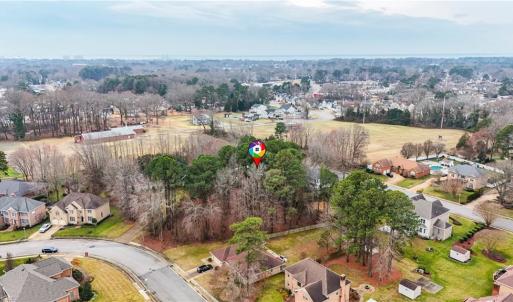 Photo #16 of 39 Edenbrook Drive, Hampton, Virginia 0.7 acres