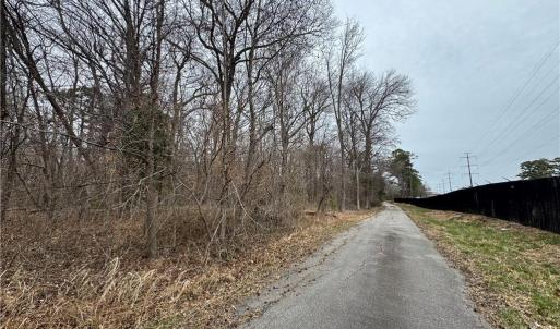 Photo #5 of 240 Dozier Road, Newport News, Virginia 1.0 acres