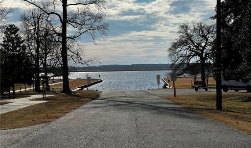 Munden Point park boat landing.