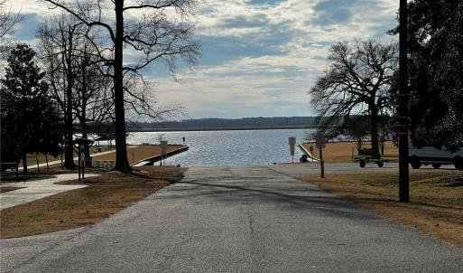 Munden Point park boat landing.