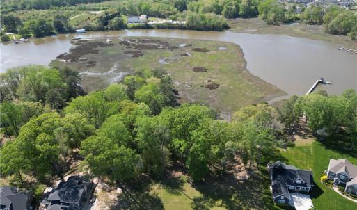 Borders the marsh surrounding Bennett's Creek
