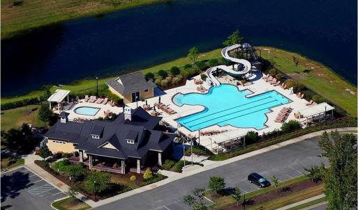 Founders Pointe Residents' Club and Pool