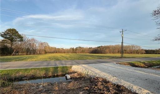 Photo #3 of 585 Princess Anne Road, Virginia Beach, Virginia 0.5 acres