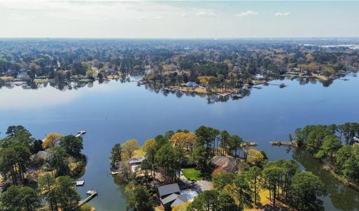 Photo #5 of 233 Valleau Road, Norfolk, Virginia 0.4 acres