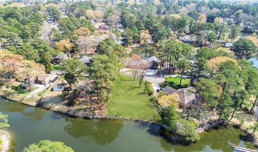 Beautiful cleared lot in residential subdivision.
