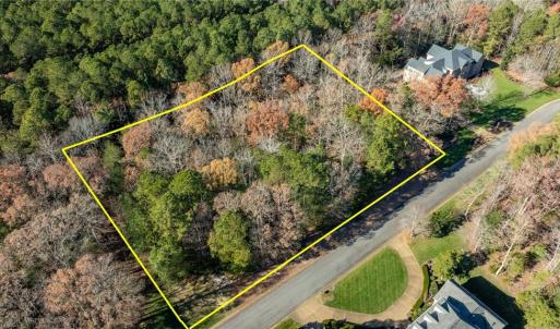 Photo #11 of 2412 Reserve Drive, Williamsburg, Virginia 1.3 acres