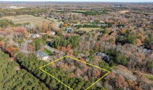 Photo #16 of 2412 Reserve Drive, Williamsburg, Virginia 1.3 acres