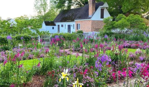 Waterfront Land Near Colonial Williamsburg