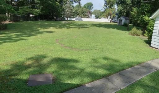 Photo #3 of 448 Marina Lane, Newport News, Virginia 2.6 acres